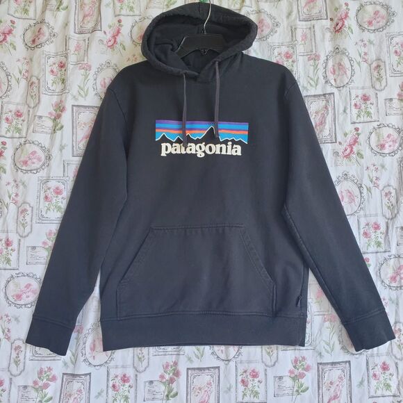 Patagonia Uprisal Hoody Men Small Black Hoodie Regular Fit Logo Pockets Pullover - Picture 1 of 5
